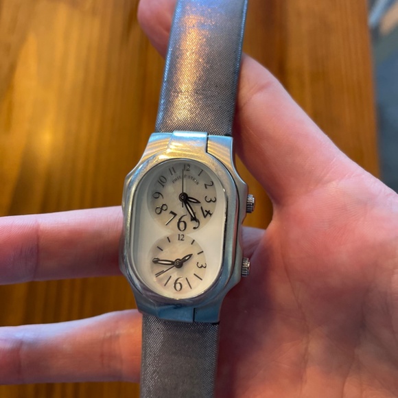Philip Stein Natural Frequency Technology Women’s Watch with Two Bands - Picture 3 of 12